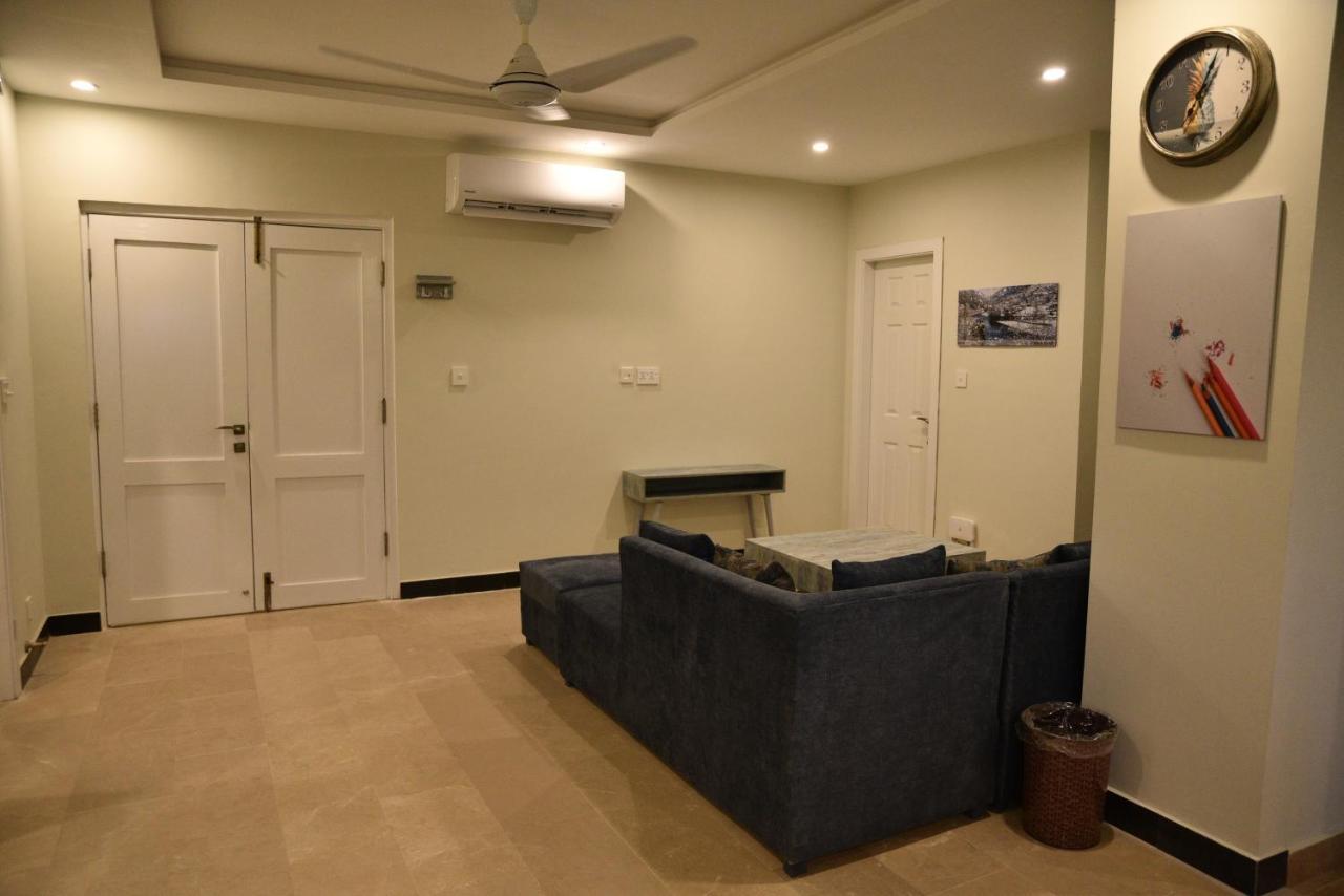The Bliss Aparthotel Rawalpindi Buitenkant foto